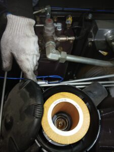 퓨마콤프레샤 스크류 콤프레샤 에어필터 교체 작업 — 부산 강서구 소모품 파트 교환